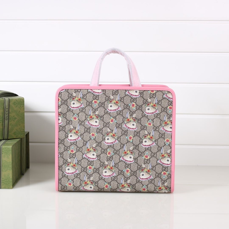 G*u*i shopping bags